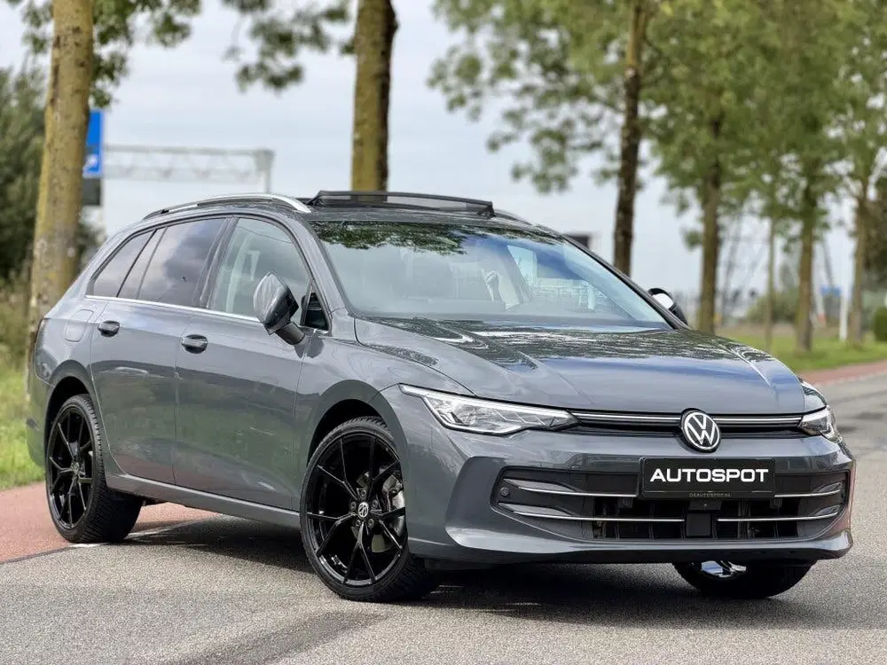 Volkswagen Golf 1.5 eTSI Style 150Pk Pano 360 Camera uit 2024, foto 7