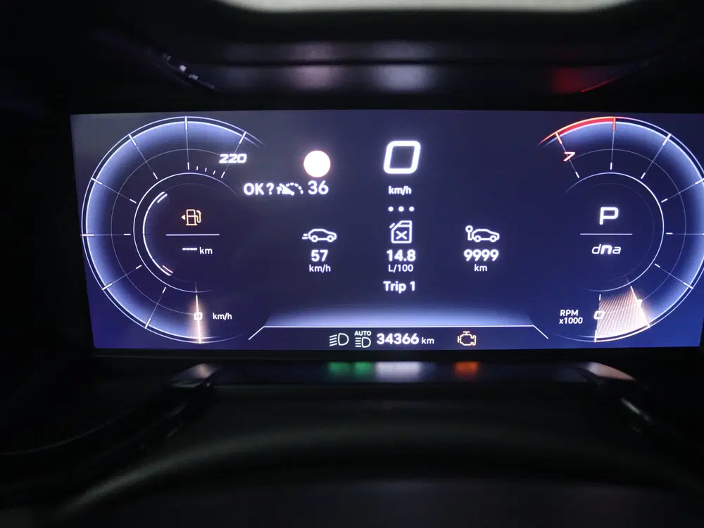 Alfa Romeo Junior 1.2 Turbo Hybrid Ibrida Speciale Navigatie uit 2025, foto 13