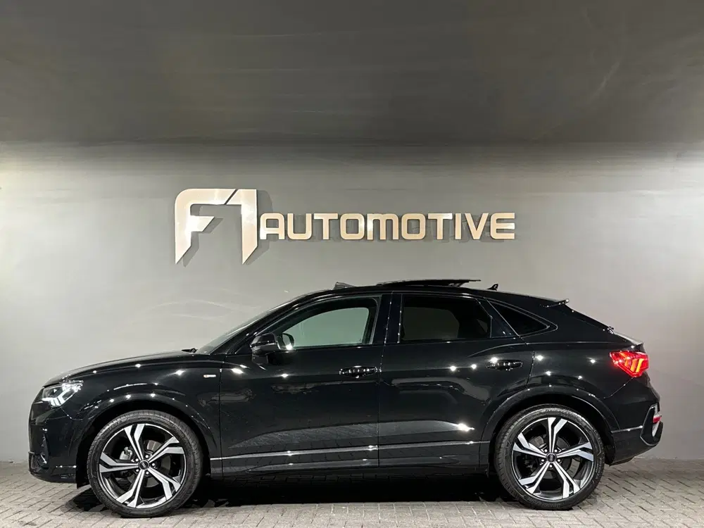Audi Q3 35 TFSI 3x S Line Pano uit 2024, foto 10