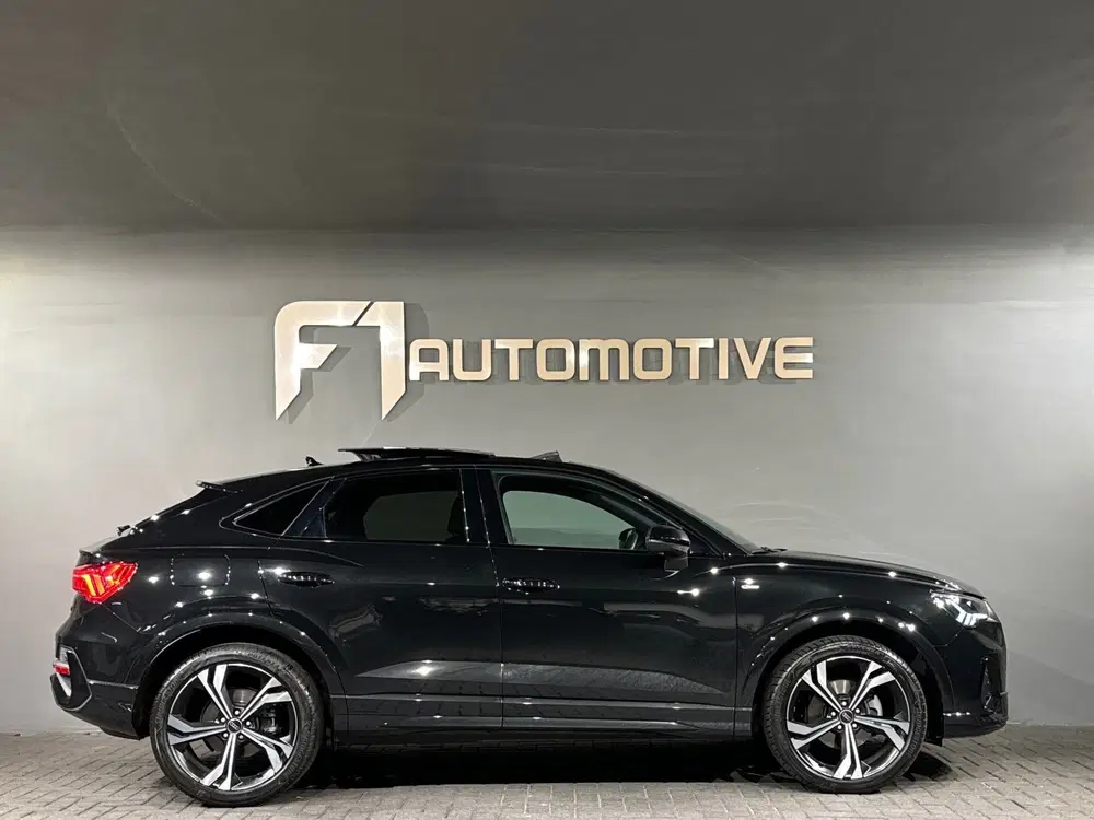 Audi Q3 35 TFSI 3x S Line Pano uit 2024, foto 12