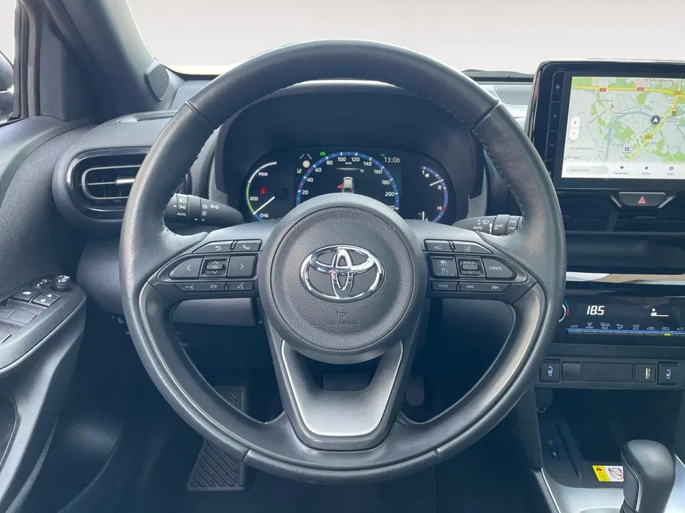 Toyota Yaris Cross 1.5 Hybrid Dynamic *Navi*Camera*Panoramad uit 2023, foto 15