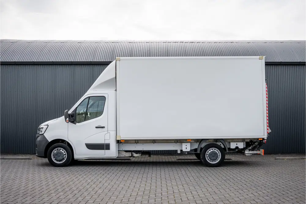 Renault Master 15.389 KM uit 2020, foto 5