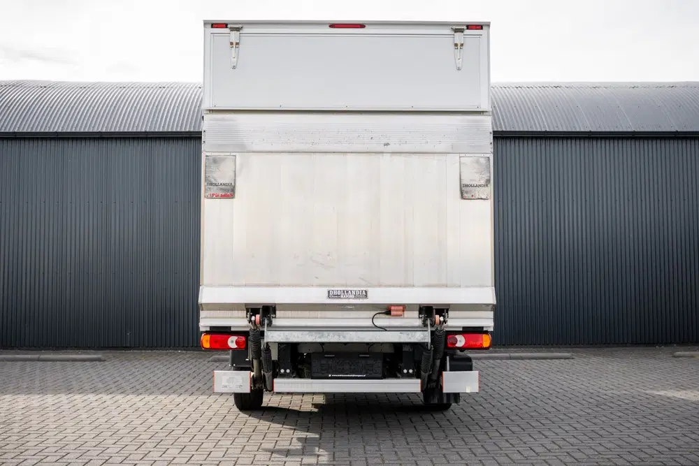 Renault Master 15.389 KM uit 2020, foto 7