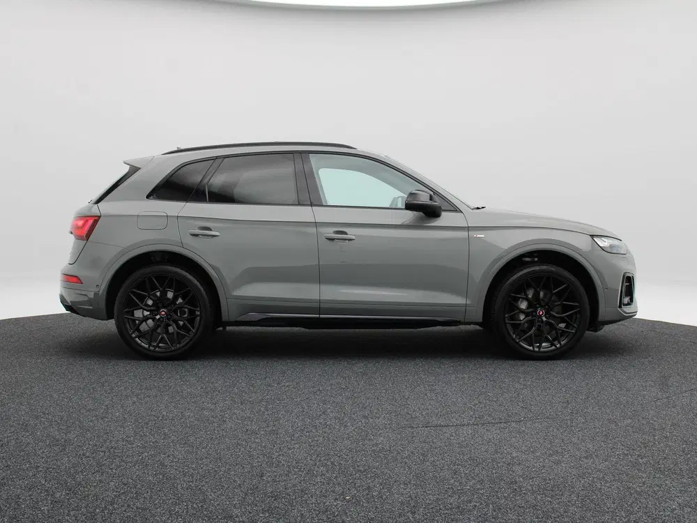 Audi Q5 55 TFSi 367 Pk e quattro Competition uit 2021, foto 9