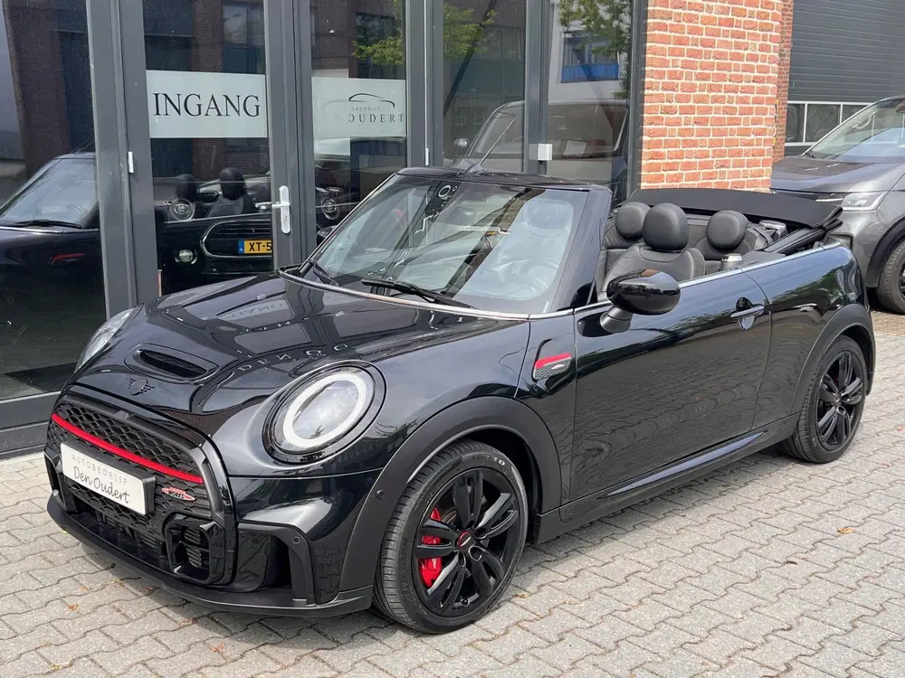 Mini Cabrio 2.0 John Cooper Works Classic AUT. JCW HEA uit 2024, foto 5