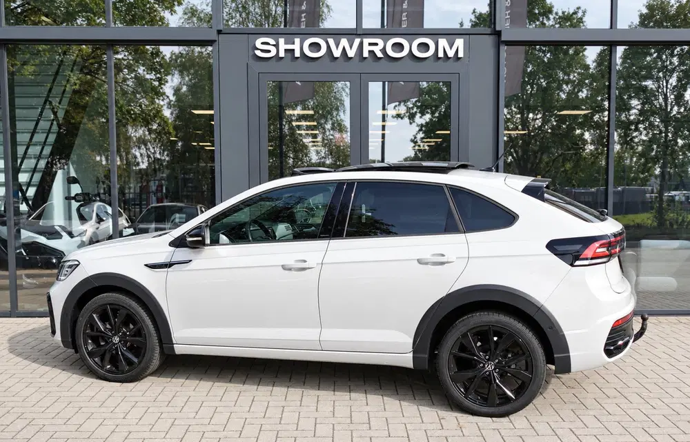 Volkswagen Taigo 1.5 TSI R-Line PANO KEYLESS CAM uit 2023, foto 2
