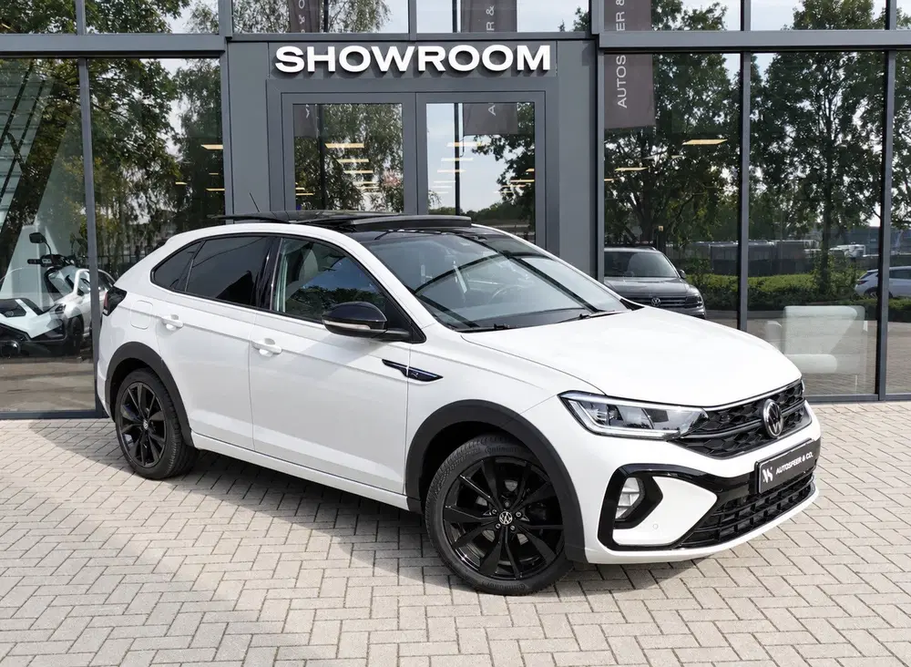 Volkswagen Taigo 1.5 TSI R-Line PANO KEYLESS CAM uit 2023, foto 3