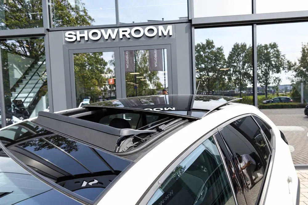 Volkswagen Taigo 1.5 TSI R-Line PANO KEYLESS CAM uit 2023, foto 6