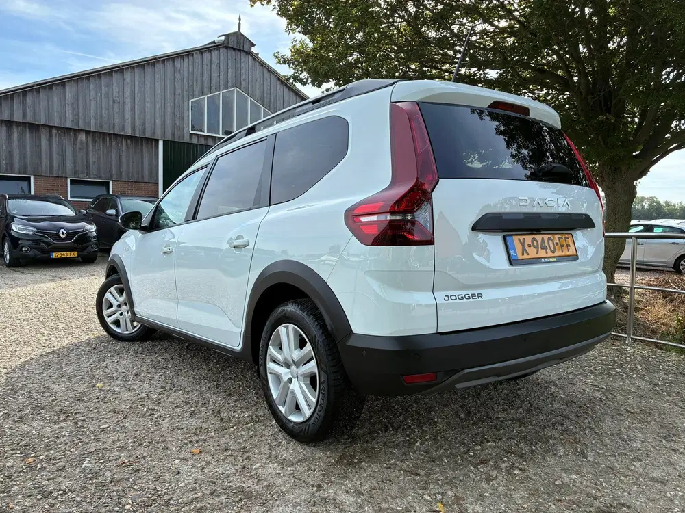 Dacia Jogger 1.0 TCe 110 7p. uit 2023, foto 2