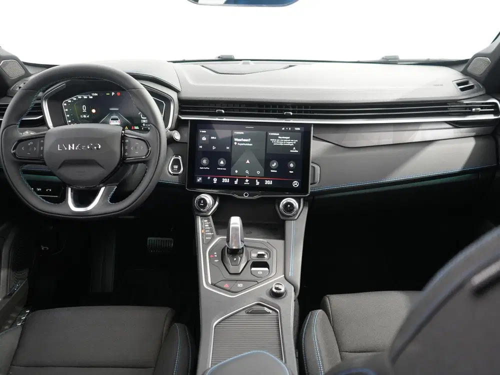Lynk & Co 01 1.5 uit 2024, foto 11