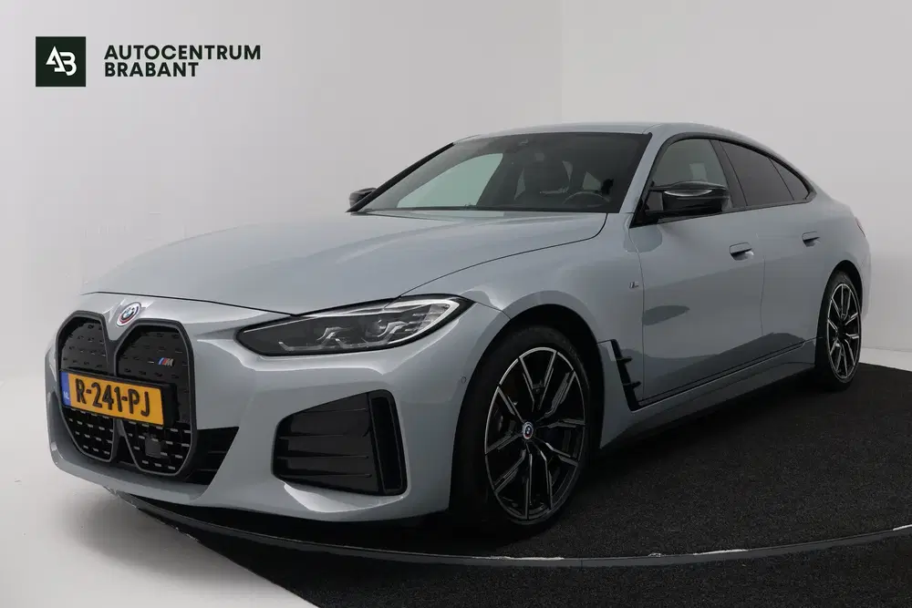 BMW i4 M50 High Executive 84 kWh (STOELVERWARMING uit 2022
