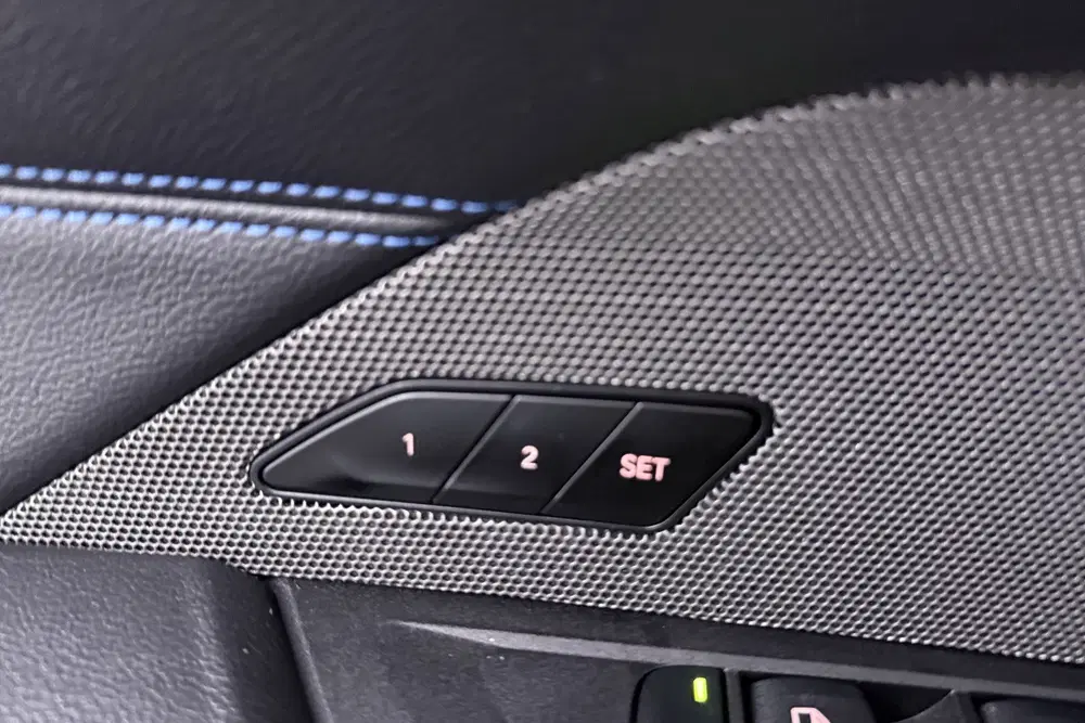 BMW i4 M50 High Executive 84 kWh (STOELVERWARMING uit 2022, foto 8