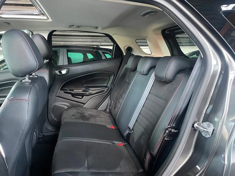 Ford EcoSport 1.0 ST-Line PANO WINTERPACK CARPLAY CLIMA uit 2019, foto 11