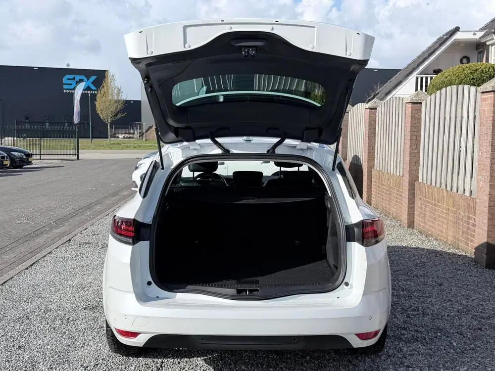 Renault Megane Mégane Estate 1.3 TCe 140 Techno STOELSTUU uit 2023, foto 6