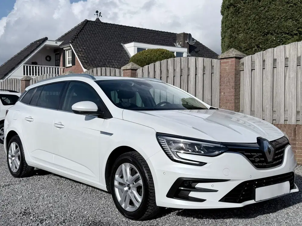 Renault Megane Mégane Estate 1.3 TCe 140 Techno STOELSTUU uit 2023, foto 9