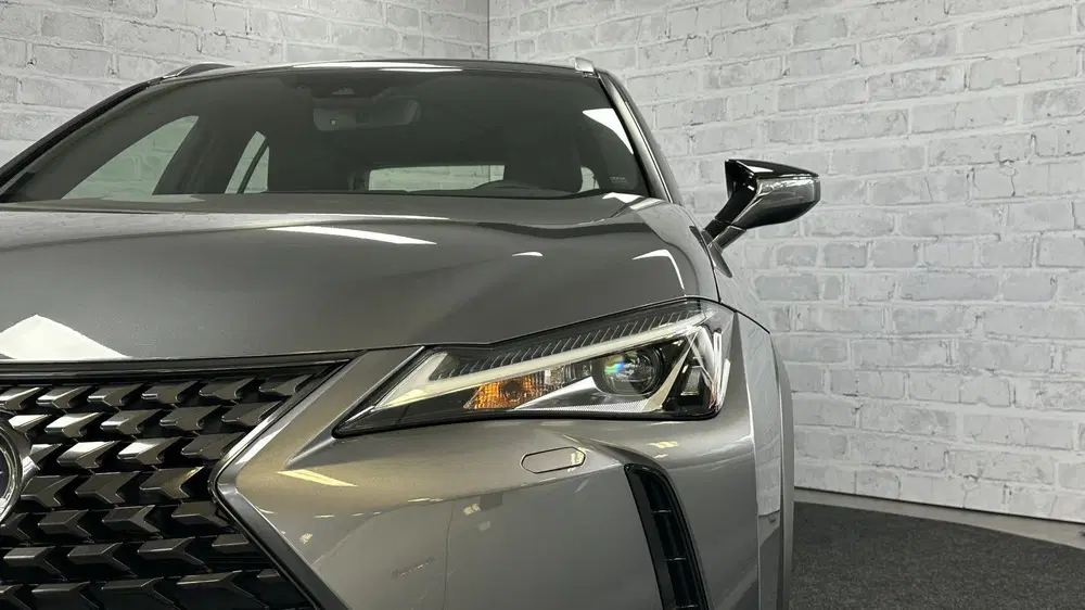 Lexus UX 250h First Edition Stoel uit 2019, foto 3