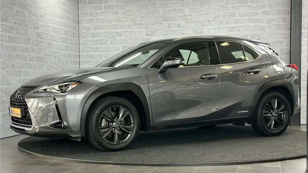 Lexus UX 250h First Edition Stoel uit 2019, foto 7
