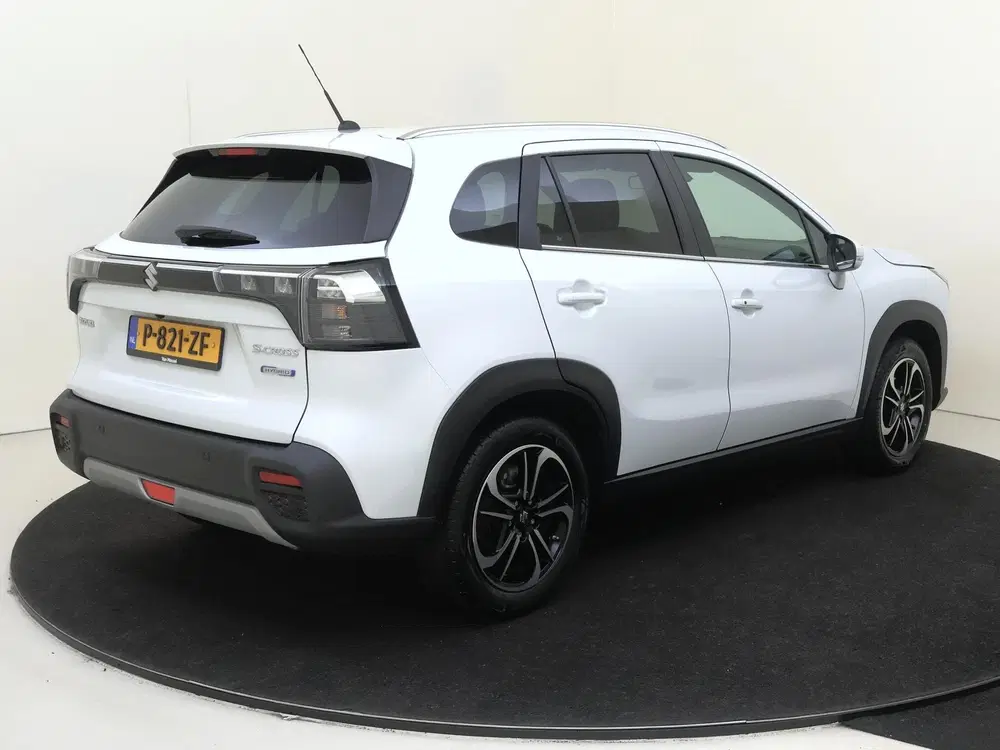 Suzuki S-Cross 1.4 Boosterjet Select Smart Hybrid 129PK uit 2022, foto 4
