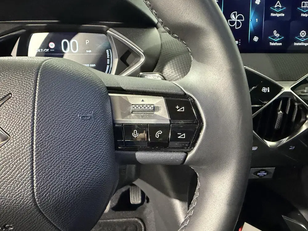 DS Automobiles DS 3 DS 3 1.2 Hybrid 145 Ligne Business uit 2026, foto 7