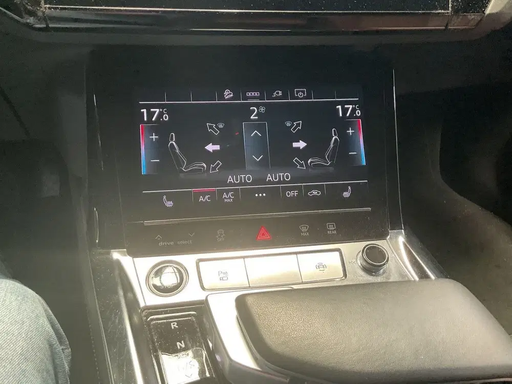 Audi Q8 e-tron 50 quattro Advanced Edition 95 kWh uit 2023, foto 10