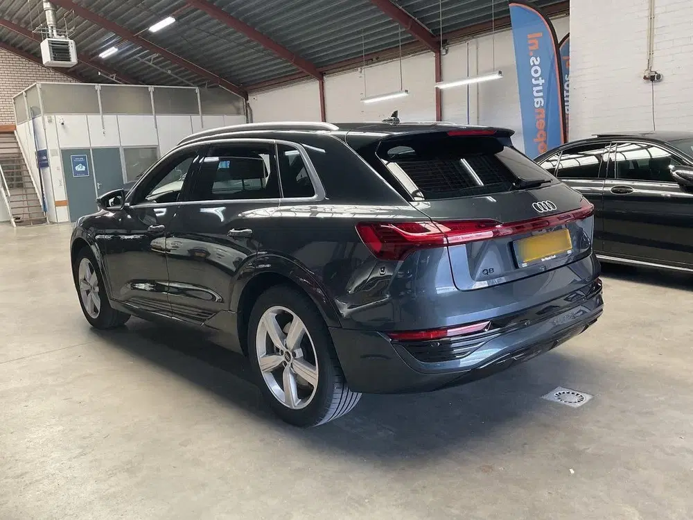 Audi Q8 e-tron 50 quattro Advanced Edition 95 kWh uit 2023, foto 3