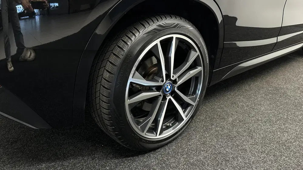 BMW X2 xDrive25e High Executive M-Sport uit 2022, foto 10