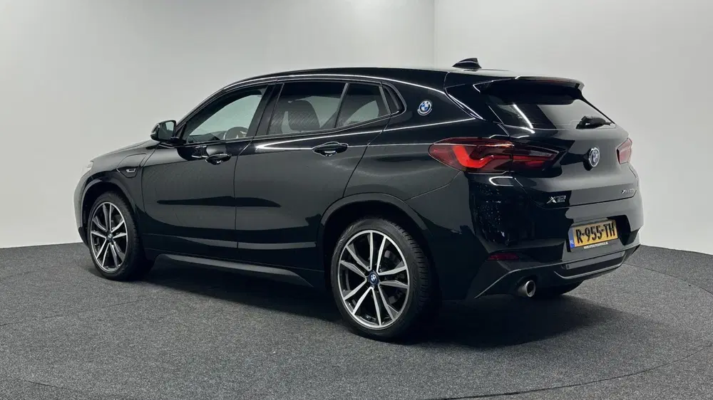 BMW X2 xDrive25e High Executive M-Sport uit 2022, foto 4