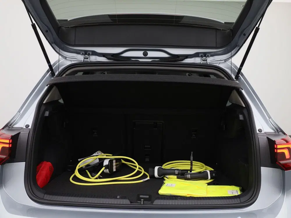 Volkswagen Golf 1.5 eHybrid Life Edition uit 2025, foto 14