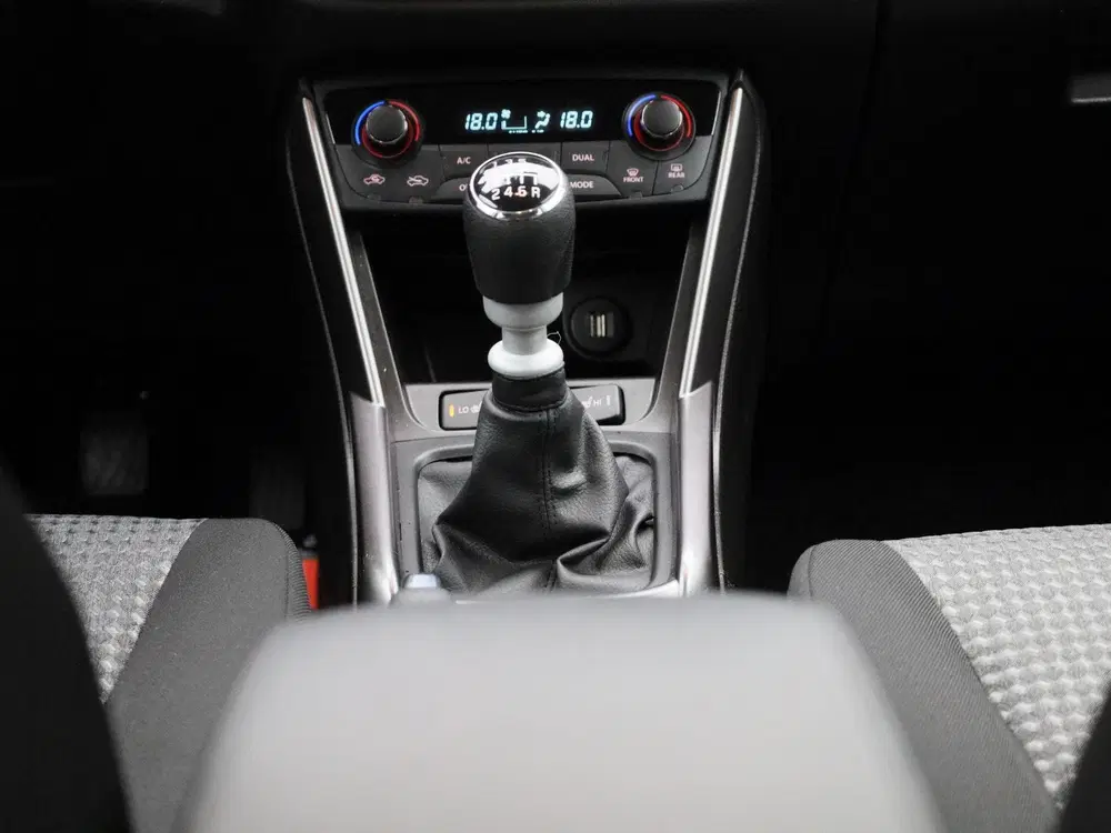 Suzuki S-Cross 1.4 Boosterjet Select Smart Hybrid uit 2023, foto 10