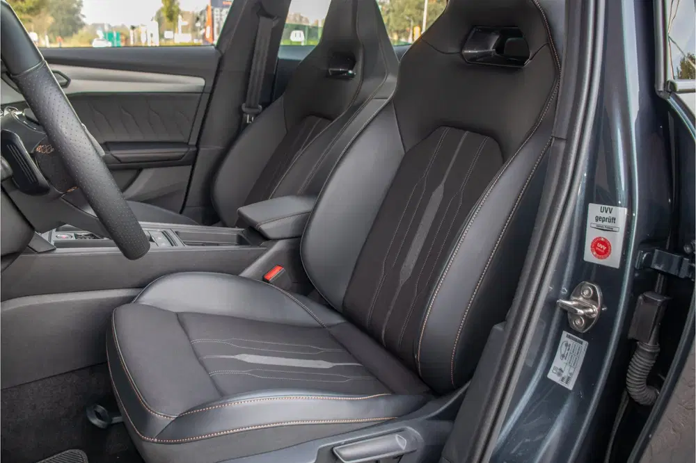 Cupra Formentor 1.4 e-Hybrid 245pk VZ uit 2022, foto 9
