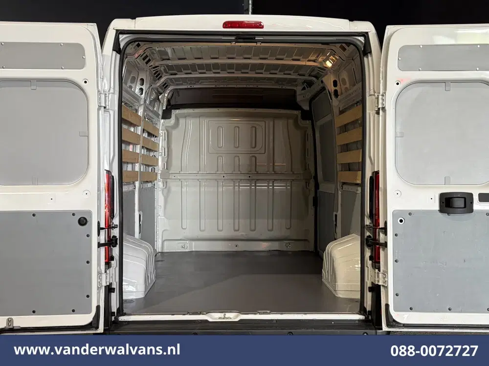 Opel Movano 2.2D 120pk L2H2 Euro6 Airco uit 2023, foto 10