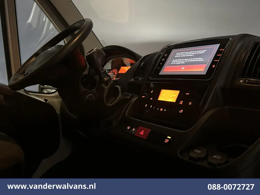 Opel Movano 2.2D 120pk L2H2 Euro6 Airco uit 2023, foto 12