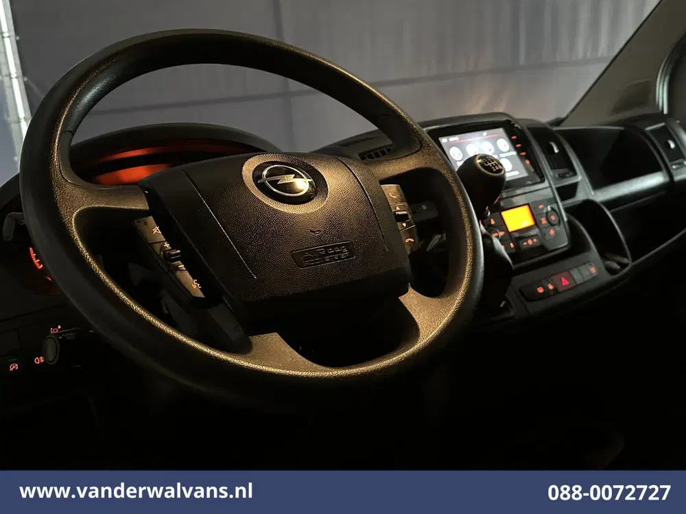 Opel Movano 2.2D 120pk L2H2 Euro6 Airco uit 2023, foto 13