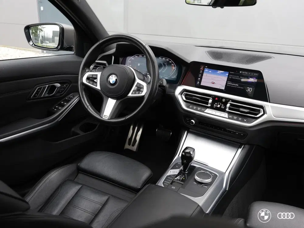 BMW 3-serie xDrive M SPORT uit 2022, foto 2