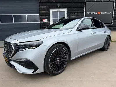 Mercedes-Benz E-Klasse 300e AMG Line Burmester Pano 360 FULL uit 2023