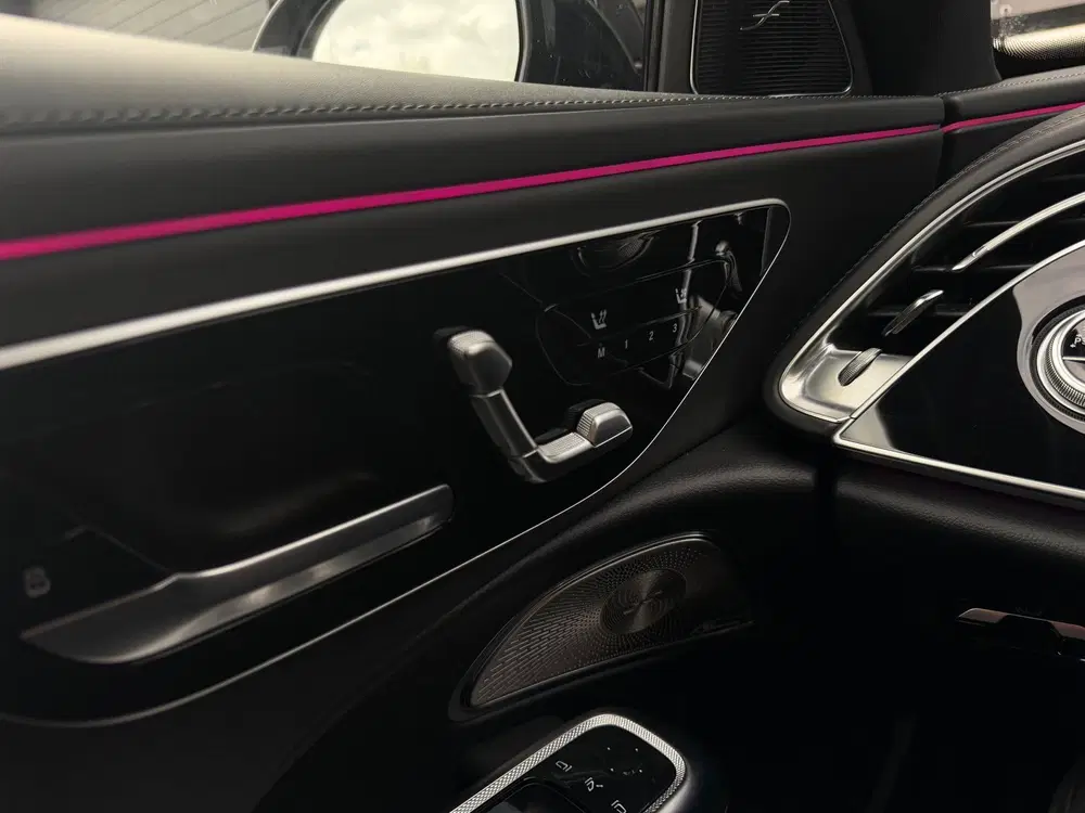 Mercedes-Benz E-Klasse 300e AMG Line Burmester Pano 360 FULL uit 2023, foto 11