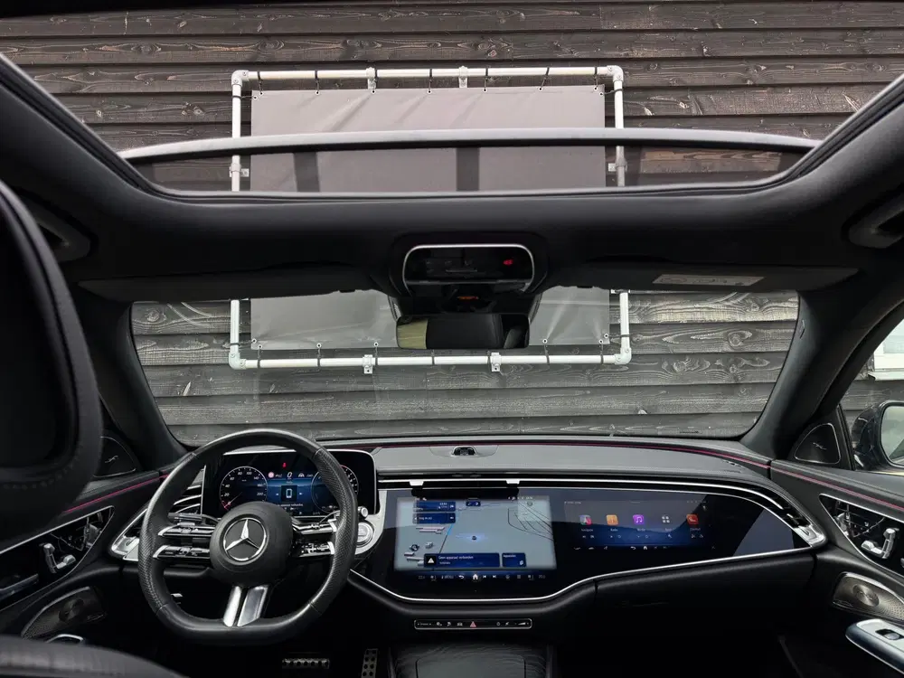 Mercedes-Benz E-Klasse 300e AMG Line Burmester Pano 360 FULL uit 2023, foto 15