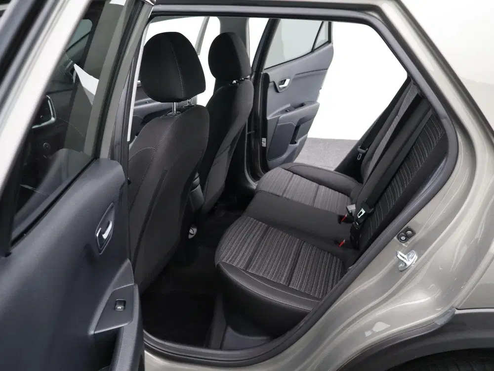 Kia Stonic 1.0 T-GDi MHEV DynamicPlusLine uit 2023, foto 14