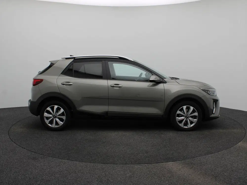 Kia Stonic 1.0 T-GDi MHEV DynamicPlusLine uit 2023, foto 8