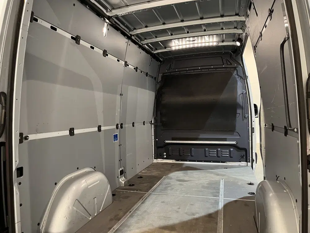 Mercedes-Benz Sprinter 315 CDI L2H2 uit 2023, foto 13