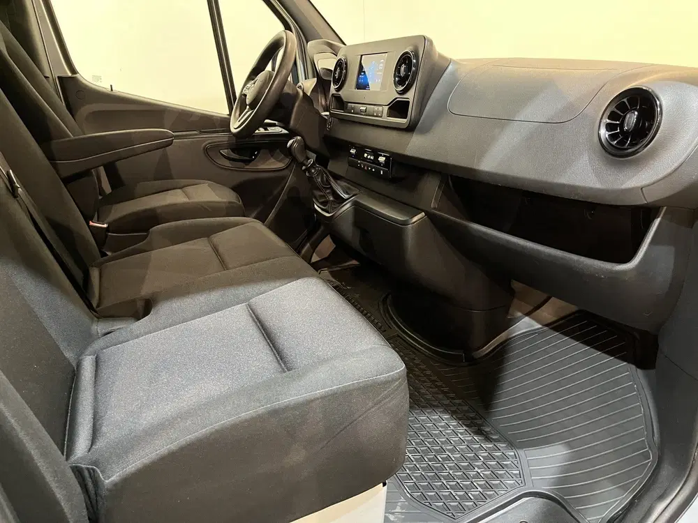 Mercedes-Benz Sprinter 315 CDI L2H2 uit 2023, foto 3