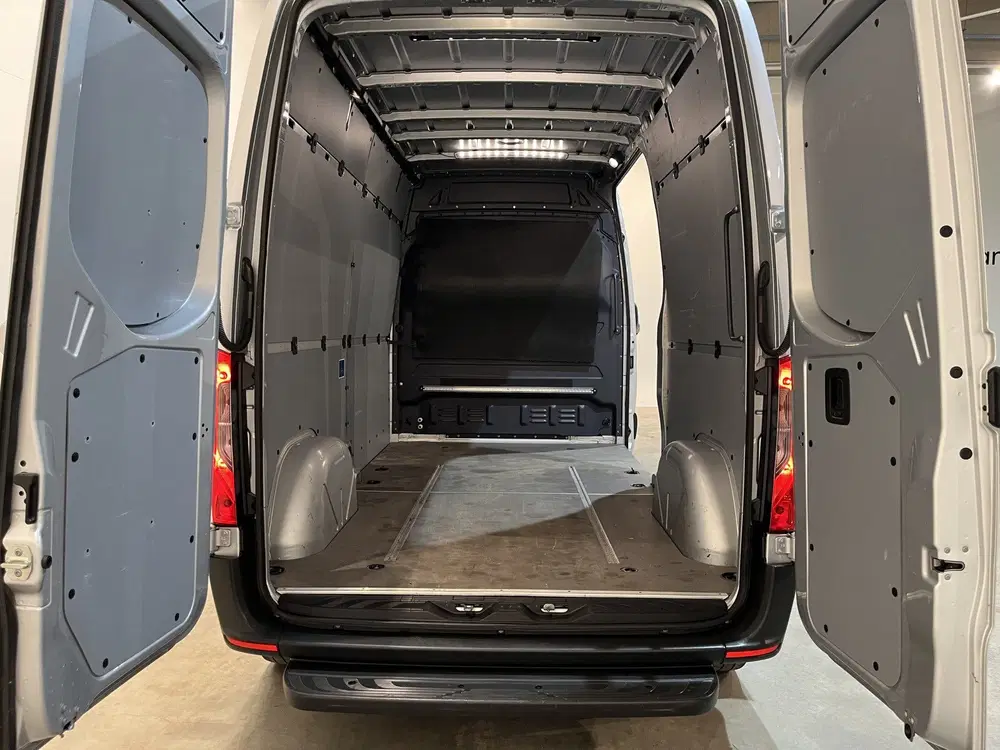 Mercedes-Benz Sprinter 315 CDI L2H2 uit 2023, foto 5