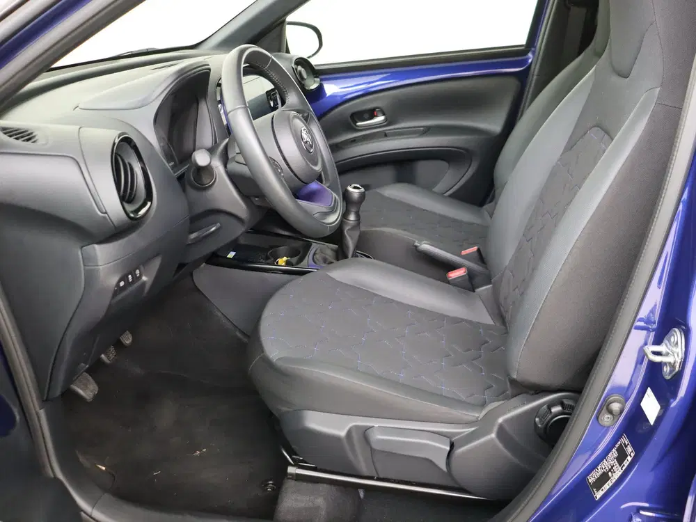 Toyota Aygo X 1.0 VVT-i MT Envy Canvas Dak uit 2022, foto 15