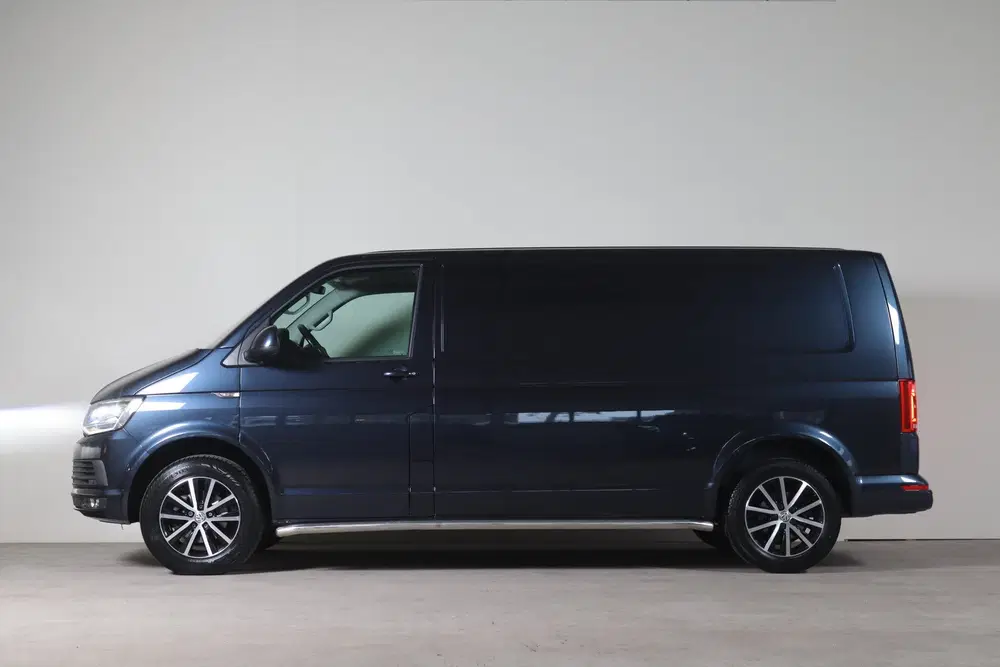 Volkswagen Transporter 2.0 TDI L2H1 Highline uit 2019, foto 11