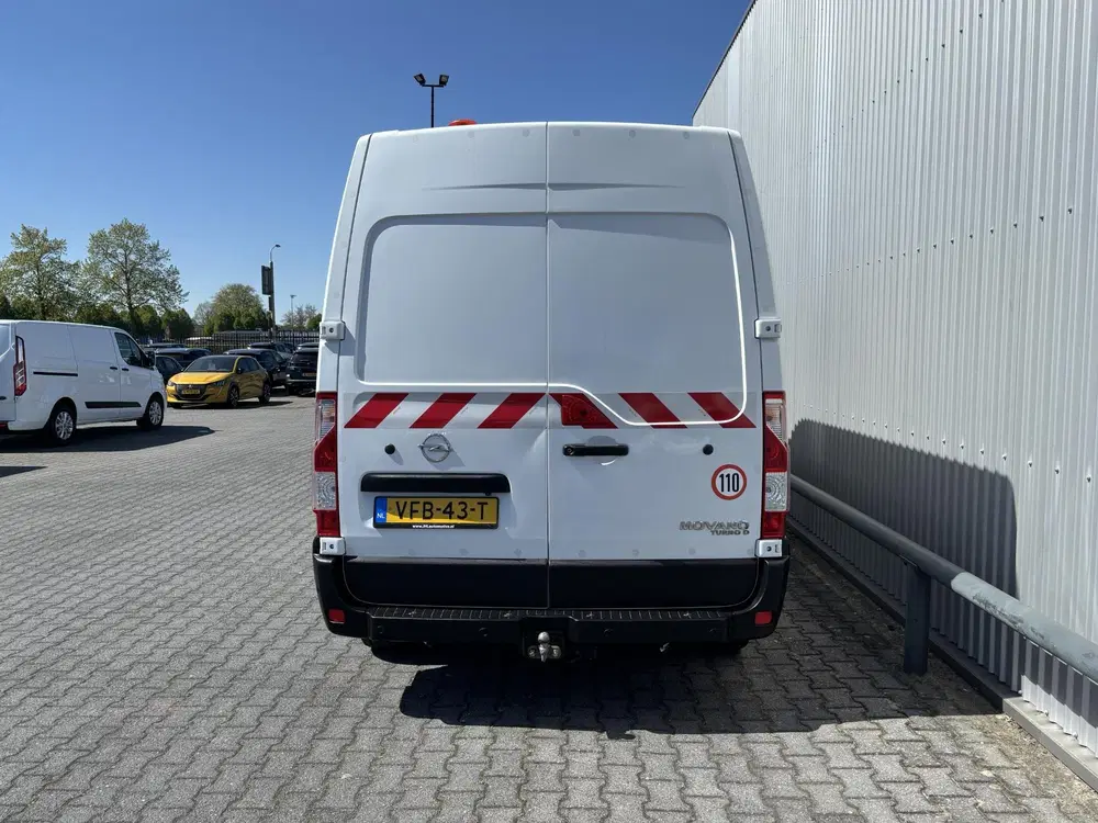 Opel Movano 2.3 Turbo L2H2*A uit 2020, foto 2