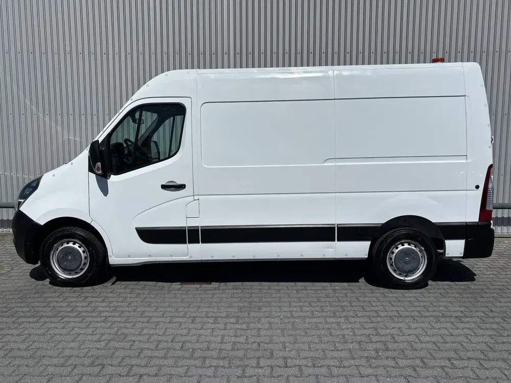 Opel Movano 2.3 Turbo L2H2*A uit 2020, foto 4