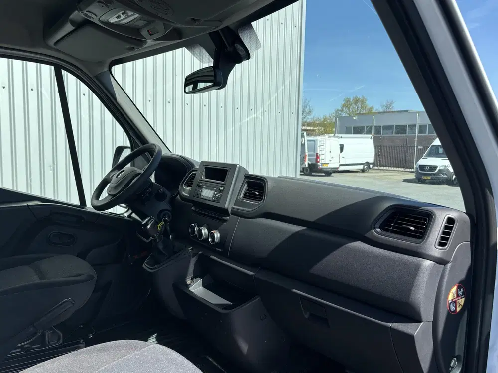 Opel Movano 2.3 Turbo L2H2*A uit 2020, foto 5