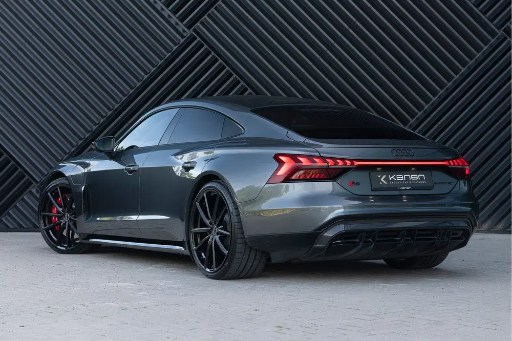Audi e-tron GT RS quattro 93 kWh ACC Carbondak RS Seat uit 2021, foto 2