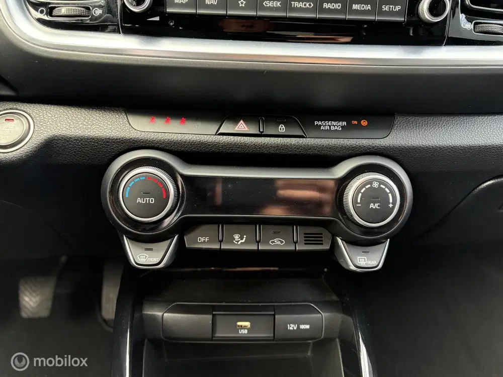 Kia Stonic 1.0 T-GDi MHEV DynamicPlusLine uit 2021, foto 12