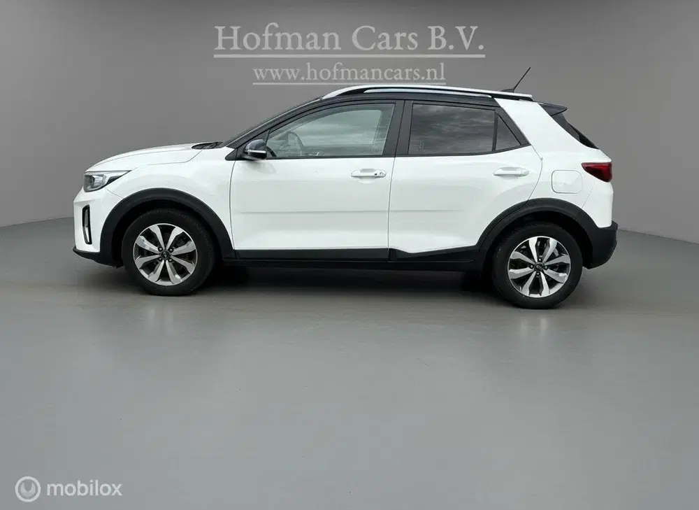 Kia Stonic 1.0 T-GDi MHEV DynamicPlusLine uit 2021, foto 2